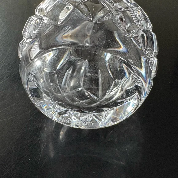 Waterford Giftology Lismore bud vase.